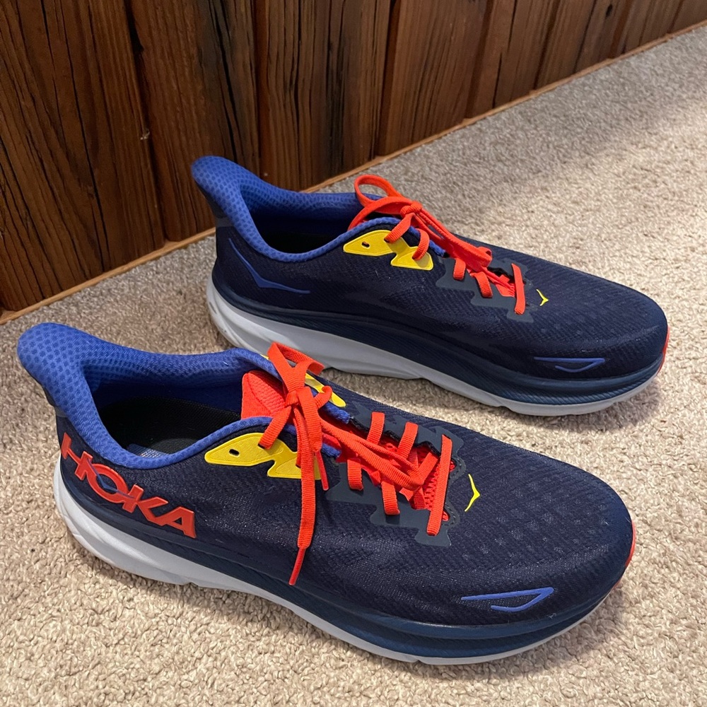 Men’s Hoka Clifton 9